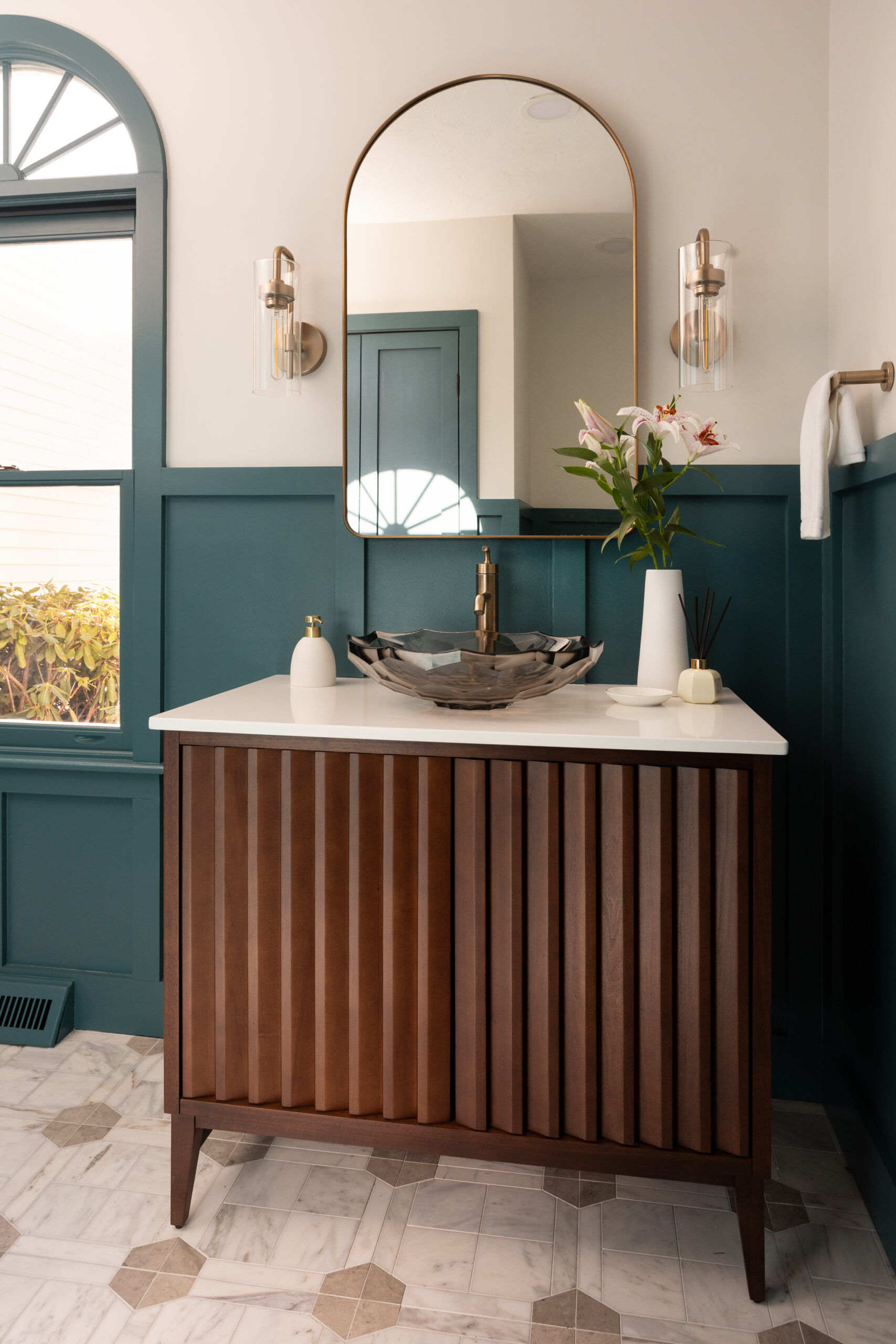 Teal Color‑Drenched Powder Room