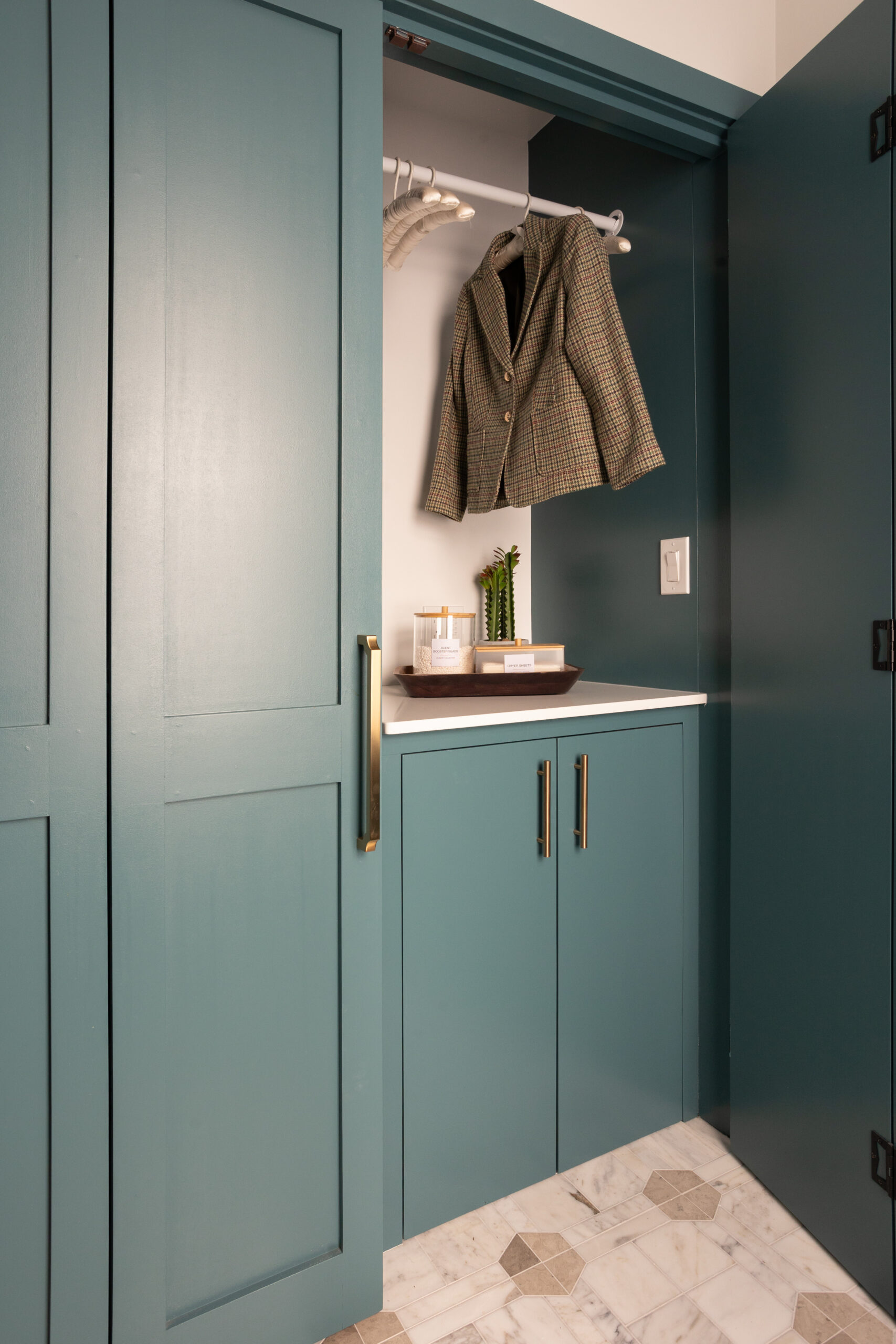 Teal Color‑Drenched Powder Room