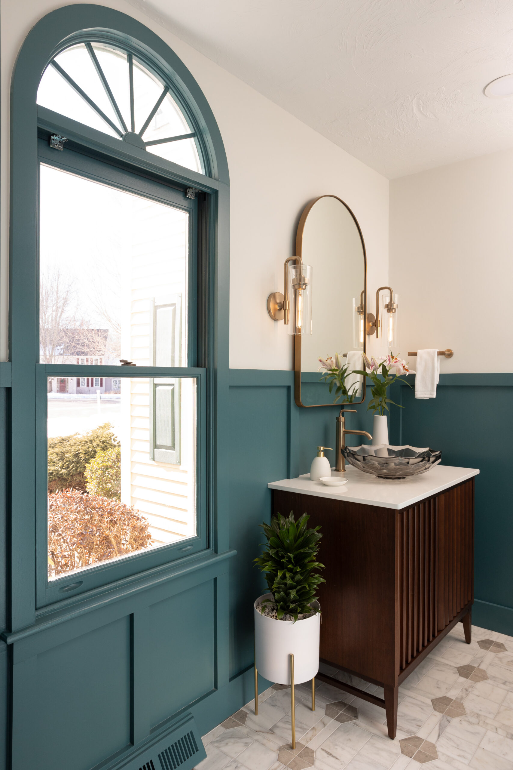 Teal Color‑Drenched Powder Room