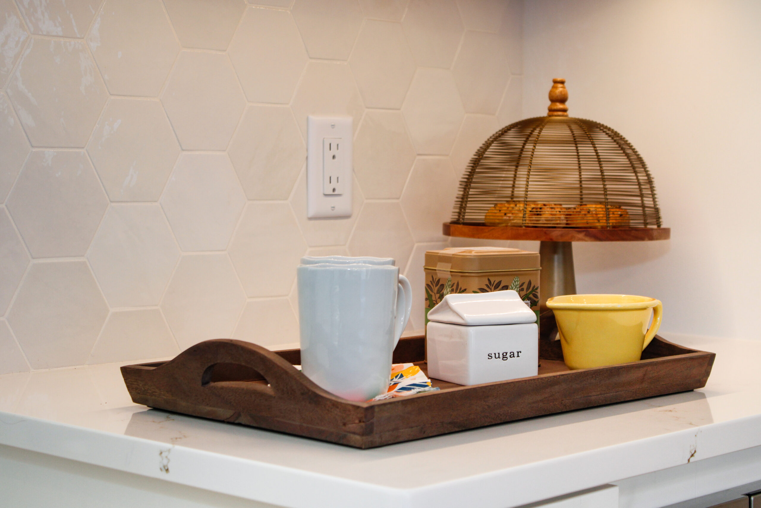 Bright & Timeless Transitional Kitchen