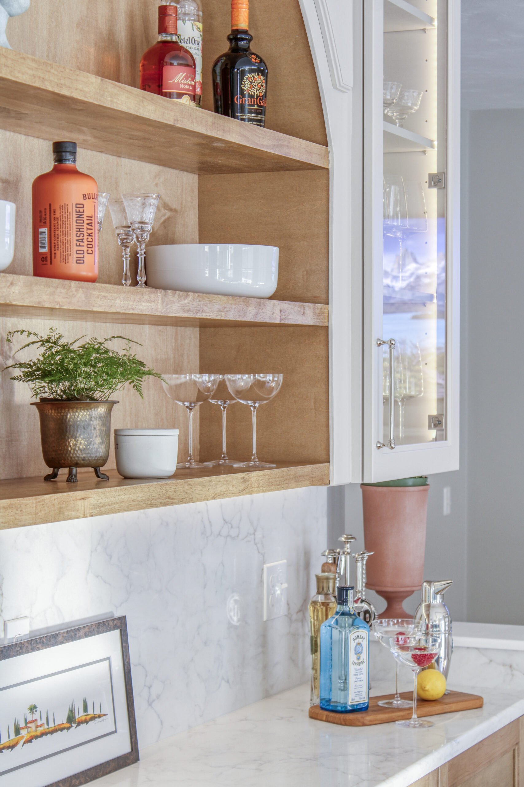 Warm, Modern & Classic Kitchen