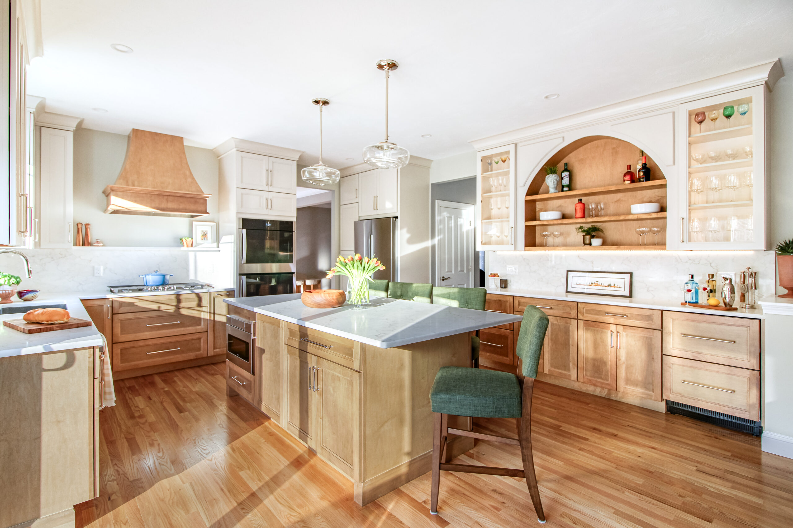 Warm, Modern & Classic Kitchen
